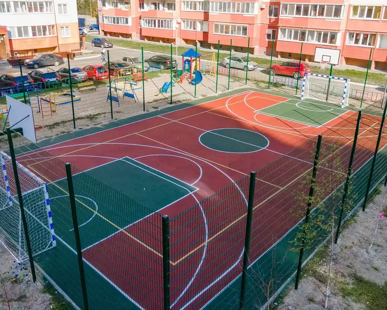 Спортплощадка в микрорайоне — проект ограждения VilBau